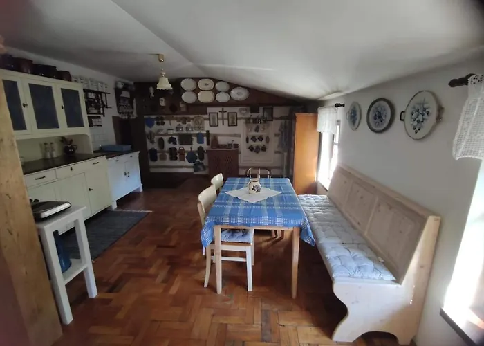 Cafe Nostalgie Ctyrluzkovy * Krásná Lípa